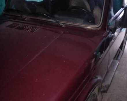 Красный ВАЗ 21214, объемом двигателя 1.7 л и пробегом 65 тыс. км за 3000 $, фото 2 на Automoto.ua