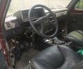 Красный ВАЗ 21214, объемом двигателя 1.7 л и пробегом 211 тыс. км за 3650 $, фото 1 на Automoto.ua