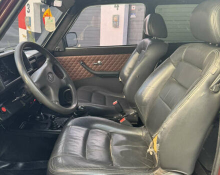 Красный ВАЗ 21214, объемом двигателя 1.7 л и пробегом 186 тыс. км за 4200 $, фото 19 на Automoto.ua