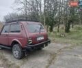 Красный ВАЗ 21214, объемом двигателя 1.7 л и пробегом 150 тыс. км за 4500 $, фото 4 на Automoto.ua