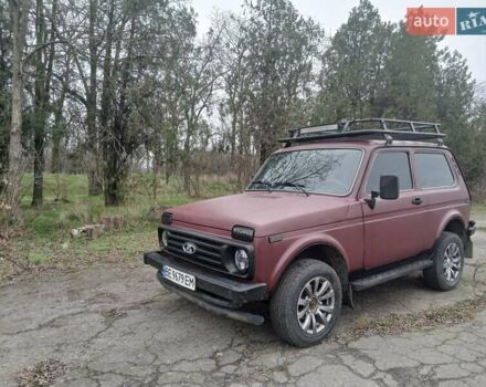 Красный ВАЗ 21214, объемом двигателя 1.7 л и пробегом 150 тыс. км за 4500 $, фото 3 на Automoto.ua