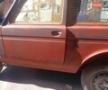 Красный ВАЗ 21214, объемом двигателя 1.7 л и пробегом 118 тыс. км за 5000 $, фото 16 на Automoto.ua