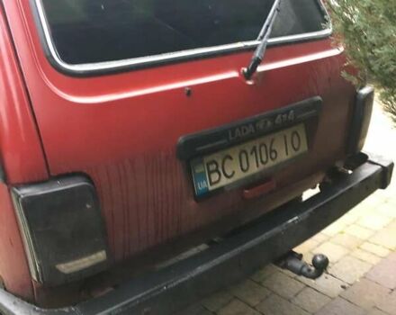 Красный ВАЗ 21214, объемом двигателя 1.7 л и пробегом 118 тыс. км за 5000 $, фото 2 на Automoto.ua