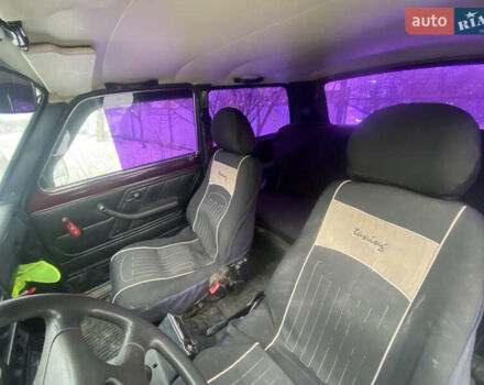 Красный ВАЗ 21214, объемом двигателя 1.7 л и пробегом 133 тыс. км за 4000 $, фото 5 на Automoto.ua