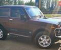 Красный ВАЗ 21214, объемом двигателя 1.7 л и пробегом 461 тыс. км за 3800 $, фото 5 на Automoto.ua