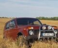 Красный ВАЗ 21214, объемом двигателя 1.69 л и пробегом 109 тыс. км за 4200 $, фото 1 на Automoto.ua