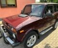 Красный ВАЗ 21214, объемом двигателя 1.7 л и пробегом 190 тыс. км за 3800 $, фото 7 на Automoto.ua