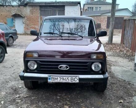 Красный ВАЗ 21214, объемом двигателя 1.7 л и пробегом 291 тыс. км за 3700 $, фото 2 на Automoto.ua