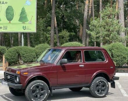 Червоний ВАЗ 21214, об'ємом двигуна 1.7 л та пробігом 115 тис. км за 3850 $, фото 6 на Automoto.ua
