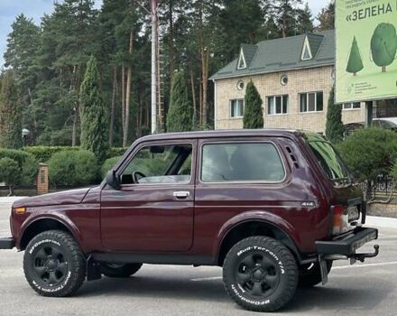 Червоний ВАЗ 21214, об'ємом двигуна 1.7 л та пробігом 115 тис. км за 3850 $, фото 4 на Automoto.ua