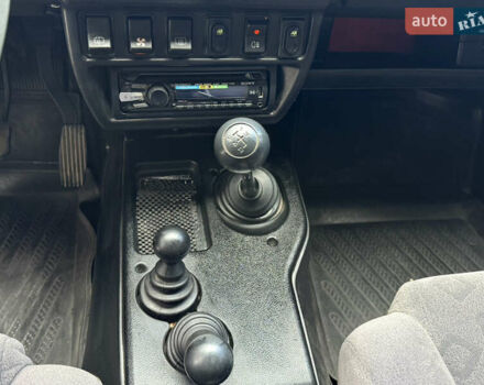 Червоний ВАЗ 21214, об'ємом двигуна 1.7 л та пробігом 60 тис. км за 4950 $, фото 24 на Automoto.ua