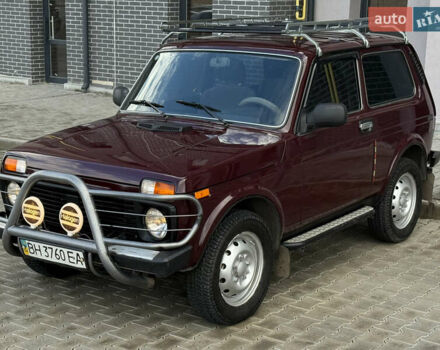 Червоний ВАЗ 21214, об'ємом двигуна 1.7 л та пробігом 60 тис. км за 4950 $, фото 7 на Automoto.ua