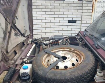 Красный ВАЗ 21214, объемом двигателя 1.69 л и пробегом 230 тыс. км за 3500 $, фото 7 на Automoto.ua