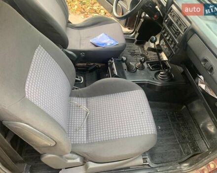 Красный ВАЗ 21214, объемом двигателя 1.69 л и пробегом 142 тыс. км за 5200 $, фото 13 на Automoto.ua