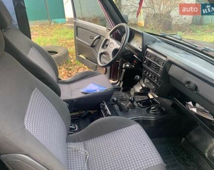 Красный ВАЗ 21214, объемом двигателя 1.69 л и пробегом 142 тыс. км за 5200 $, фото 11 на Automoto.ua
