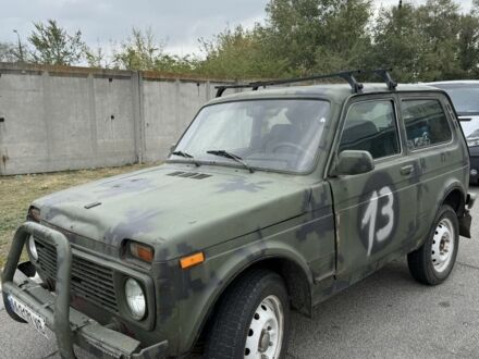 ВАЗ 21214 2003 в Запорожье на Automoto.ua Красный ВАЗ 21214, объемом двигателя 1.7 л и пробегом 3 тыс. км за 999 $, фото 1 на Automoto.ua