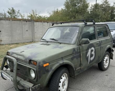 Красный ВАЗ 21214, объемом двигателя 1.7 л и пробегом 3 тыс. км за 999 $, фото 1 на Automoto.ua