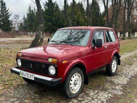 Червоний ВАЗ 21214, об'ємом двигуна 1.7 л та пробігом 97 тис. км за 3350 $, фото 1 на Automoto.ua