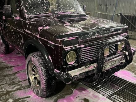 ВАЗ 21214 2007 в Вижнице на Automoto.ua Красный ВАЗ 21214, объемом двигателя 1.7 л и пробегом 67 тыс. км за 3400 $, фото 1 на Automoto.ua