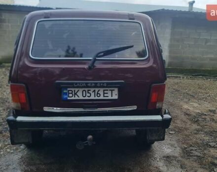 Червоний ВАЗ 21214, об'ємом двигуна 1.69 л та пробігом 187 тис. км за 2500 $, фото 1 на Automoto.ua