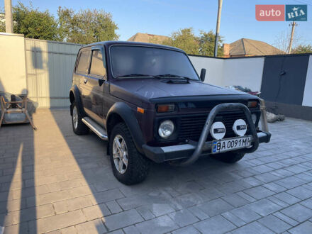 Червоний ВАЗ 21214, об'ємом двигуна 1.7 л та пробігом 97 тис. км за 3600 $, фото 1 на Automoto.ua