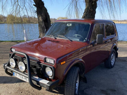 ВАЗ 21214 2008 в Компанеевке на Automoto.ua Красный ВАЗ 21214, объемом двигателя 1.7 л и пробегом 135 тыс. км за 3500 $, фото 1 на Automoto.ua
