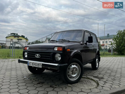 ВАЗ 21214 2009 у Івано-Франківську на Automoto.ua Червоний ВАЗ 21214, об'ємом двигуна 1.7 л та пробігом 280 тис. км за 4500 $, фото 1 на Automoto.ua