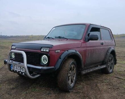 Червоний ВАЗ 21214, об'ємом двигуна 1.69 л та пробігом 200 тис. км за 4500 $, фото 1 на Automoto.ua