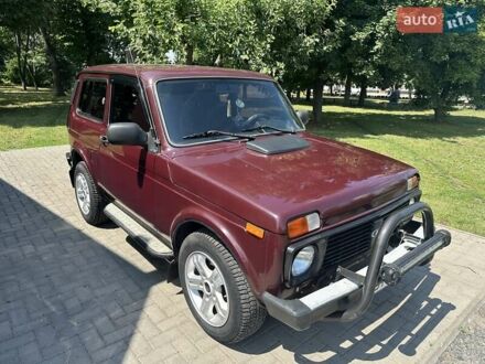 ВАЗ 21214 2010 в Полтаве на Automoto.ua Красный ВАЗ 21214, объемом двигателя 1.7 л и пробегом 189 тыс. км за 4100 $, фото 1 на Automoto.ua