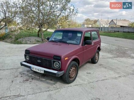 ВАЗ 21214 2011 в Лозовой на Automoto.ua Красный ВАЗ 21214, объемом двигателя 0 л и пробегом 250 тыс. км за 3800 $, фото 1 на Automoto.ua