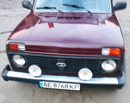 Червоний ВАЗ 21214, об'ємом двигуна 1.7 л та пробігом 127 тис. км за 4800 $, фото 1 на Automoto.ua