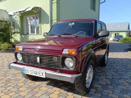 ВАЗ 21214 2013 у Коломые на Automoto.ua Червоний ВАЗ 21214, об'ємом двигуна 1.7 л та пробігом 180 тис. км за 3400 $, фото 1 на Automoto.ua