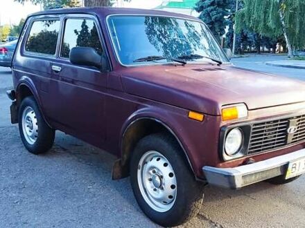 ВАЗ 21214 2013 в Полтаве на Automoto.ua Красный ВАЗ 21214, объемом двигателя 1.7 л и пробегом 83 тыс. км за 5600 $, фото 1 на Automoto.ua