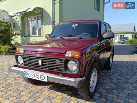 ВАЗ 21214 2013 у Снятине на Automoto.ua Червоний ВАЗ 21214, об'ємом двигуна 1.69 л та пробігом 180 тис. км за 3400 $, фото 1 на Automoto.ua