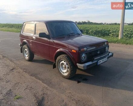 Красный ВАЗ 21214, объемом двигателя 1.7 л и пробегом 297 тыс. км за 3800 $, фото 1 на Automoto.ua