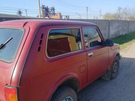 ВАЗ 21214 2013 в Черкассах на Automoto.ua Красный ВАЗ 21214, объемом двигателя 1.7 л и пробегом 260 тыс. км за 3200 $, фото 1 на Automoto.ua