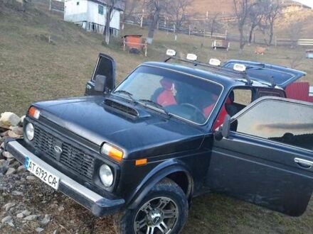 ВАЗ 21214 2010 у Верховине на Automoto.ua Сірий ВАЗ 21214, об'ємом двигуна 1.7 л та пробігом 115 тис. км за 4300 $, фото 1 на Automoto.ua