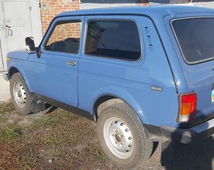 Синий ВАЗ 21214, объемом двигателя 1.7 л и пробегом 115 тыс. км за 4400 $, фото 3 на Automoto.ua