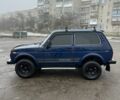 Синий ВАЗ 21214, объемом двигателя 1.7 л и пробегом 180 тыс. км за 3800 $, фото 2 на Automoto.ua