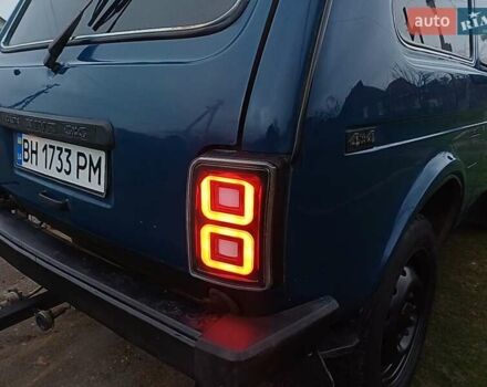 Синий ВАЗ 21214, объемом двигателя 1.7 л и пробегом 186 тыс. км за 3200 $, фото 1 на Automoto.ua