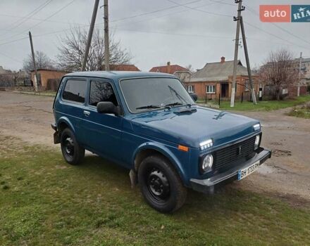 Синий ВАЗ 21214, объемом двигателя 1.7 л и пробегом 186 тыс. км за 3200 $, фото 14 на Automoto.ua