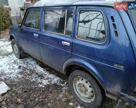 Синий ВАЗ 21214, объемом двигателя 1.8 л и пробегом 250 тыс. км за 3900 $, фото 1 на Automoto.ua