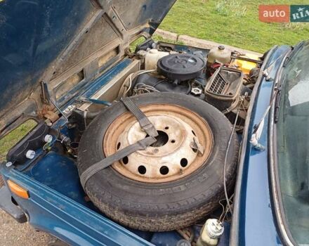 Синий ВАЗ 21214, объемом двигателя 1.7 л и пробегом 186 тыс. км за 3200 $, фото 11 на Automoto.ua