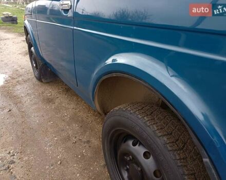 Синий ВАЗ 21214, объемом двигателя 1.7 л и пробегом 186 тыс. км за 3200 $, фото 16 на Automoto.ua