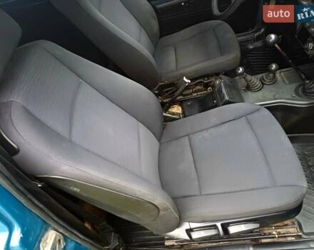 Синий ВАЗ 21214, объемом двигателя 1.7 л и пробегом 186 тыс. км за 3200 $, фото 9 на Automoto.ua