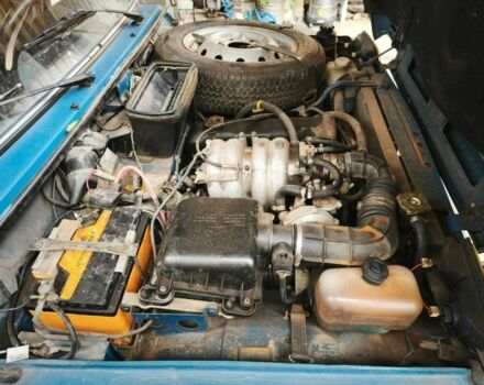 Синий ВАЗ 21214, объемом двигателя 1.7 л и пробегом 74 тыс. км за 4300 $, фото 5 на Automoto.ua