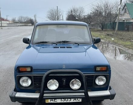 Синий ВАЗ 21214, объемом двигателя 1.7 л и пробегом 207 тыс. км за 3400 $, фото 2 на Automoto.ua