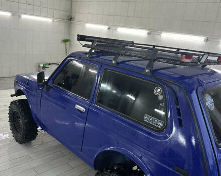 Синий ВАЗ 21214, объемом двигателя 1.7 л и пробегом 150 тыс. км за 3600 $, фото 5 на Automoto.ua