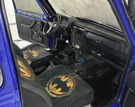 Синий ВАЗ 21214, объемом двигателя 1.7 л и пробегом 150 тыс. км за 3600 $, фото 13 на Automoto.ua