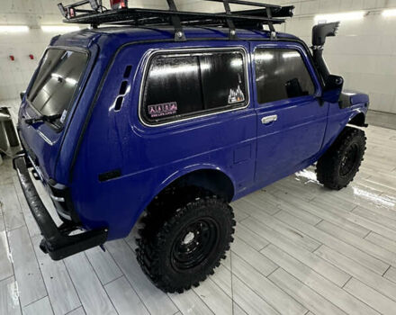 Синий ВАЗ 21214, объемом двигателя 1.7 л и пробегом 150 тыс. км за 3600 $, фото 1 на Automoto.ua